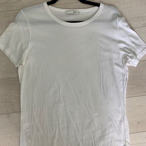 Wilfred Free basic white tshirt